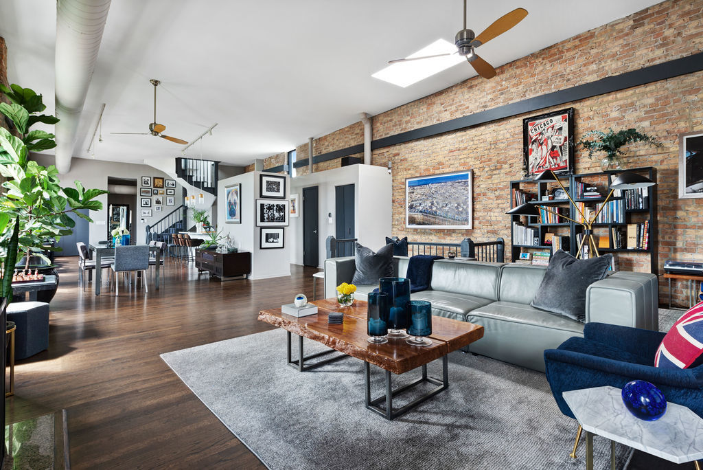 Wicker Park — 1550 Oakley