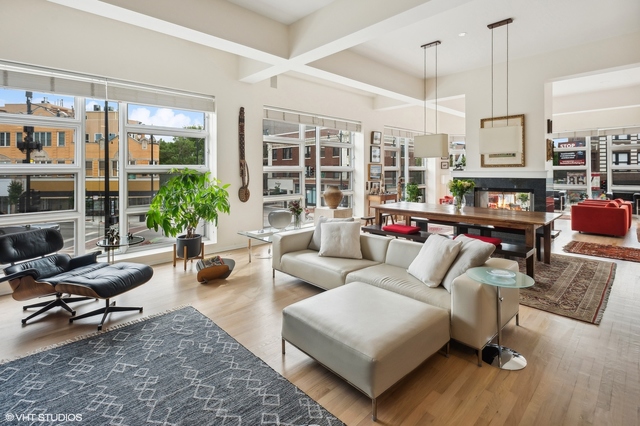 Lakeview — 3105 Greenview