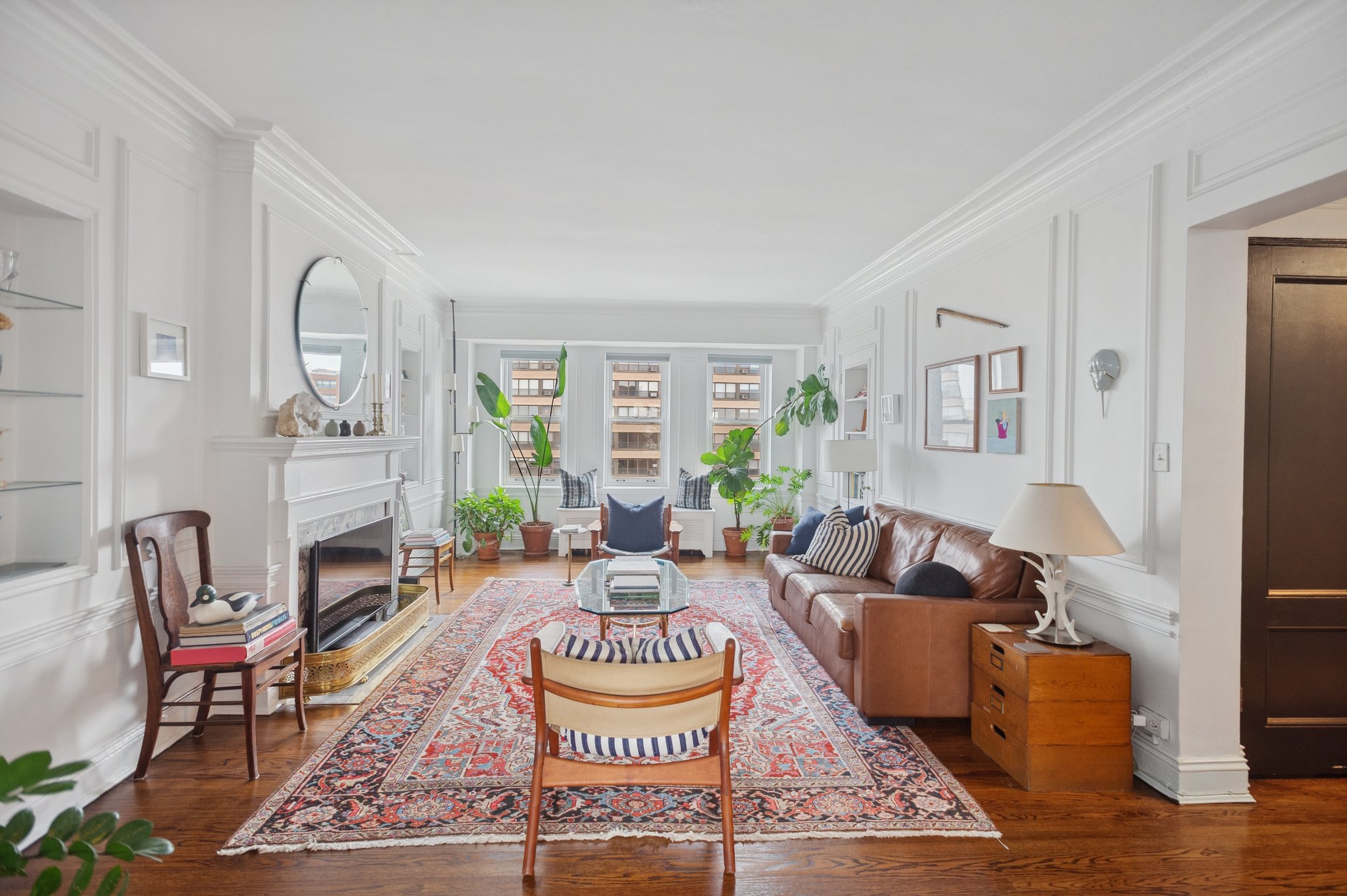 East Lakeview — 431 Oakdale