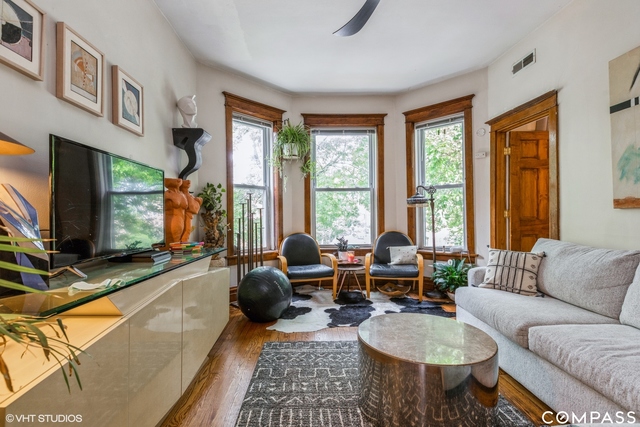 Humboldt Park — 1227 Rockwell